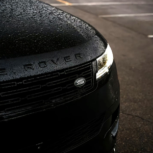 贱狗奴跪下舔脚扇巴掌
